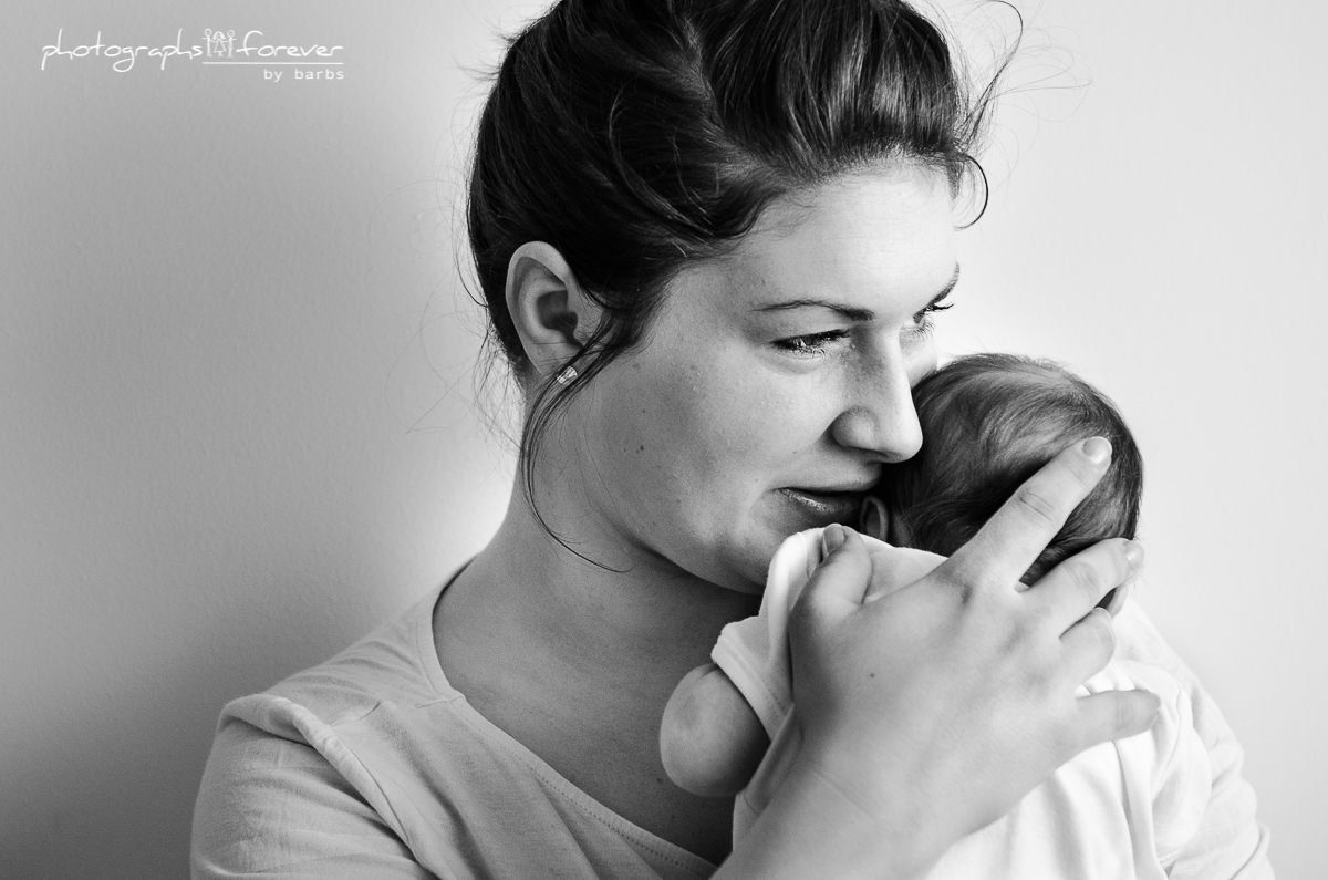 pregnancy shoots lifestyle photography in monaghan