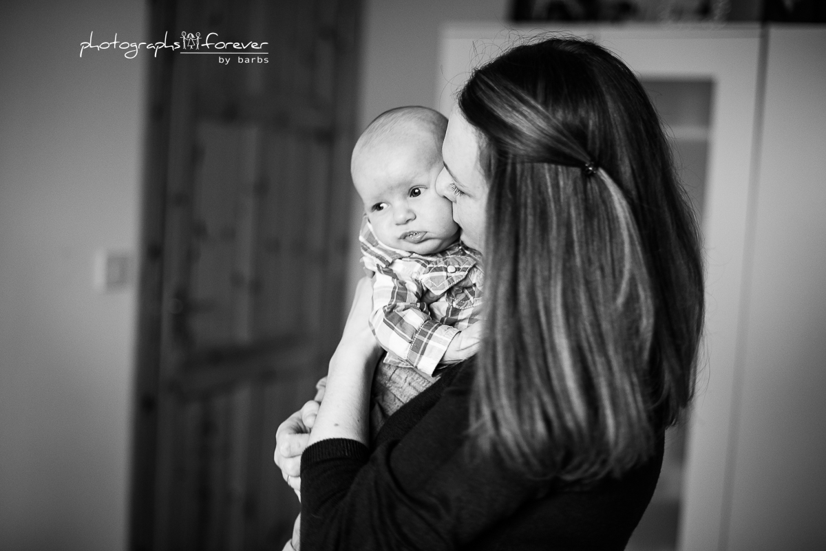 newborn photography family session in monaghan