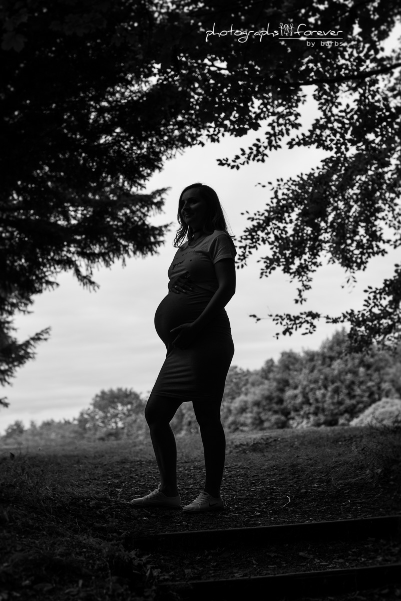 pregnancy photoshoot monaghan