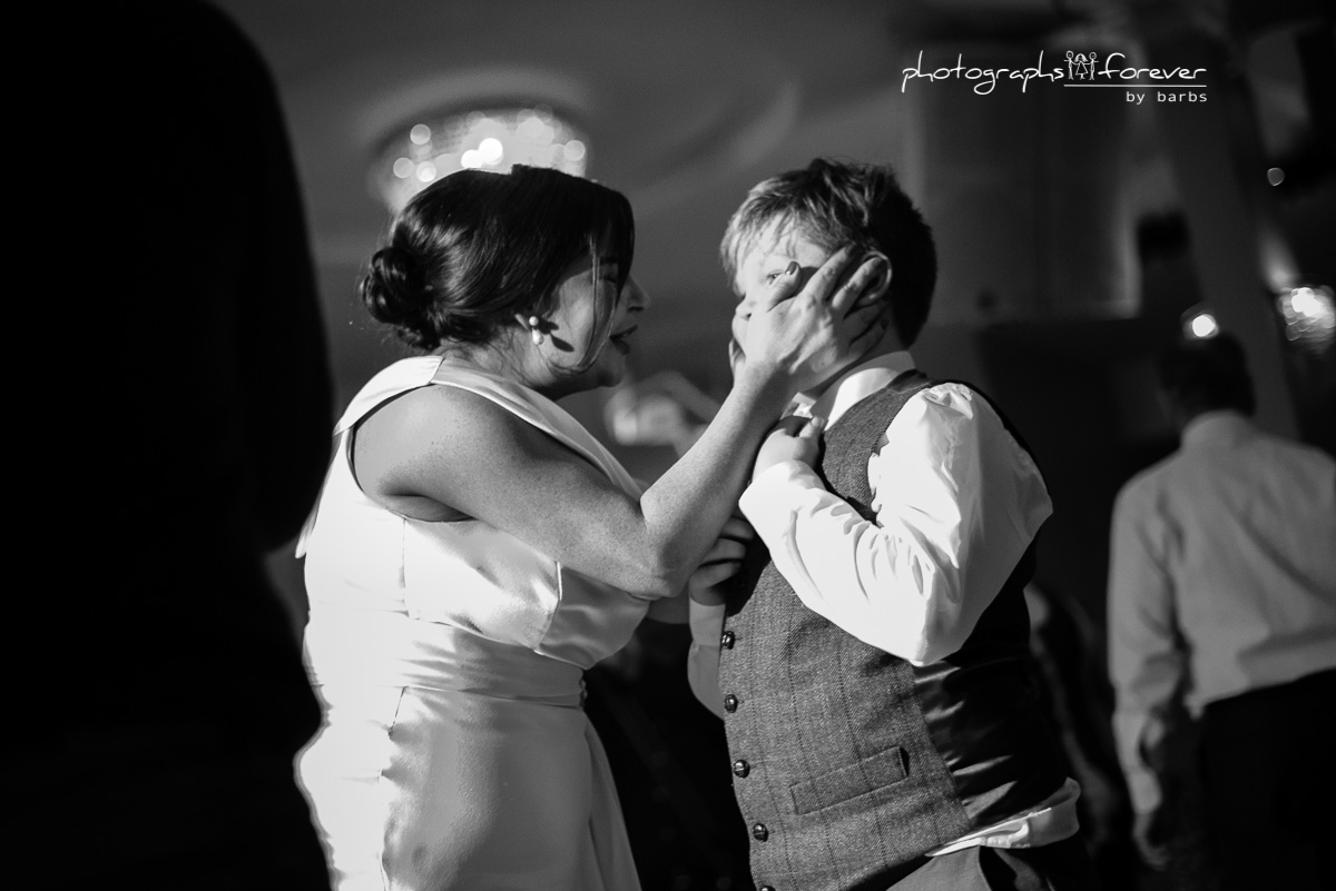 wedding photographer carrickdale ireland photographers documentary 